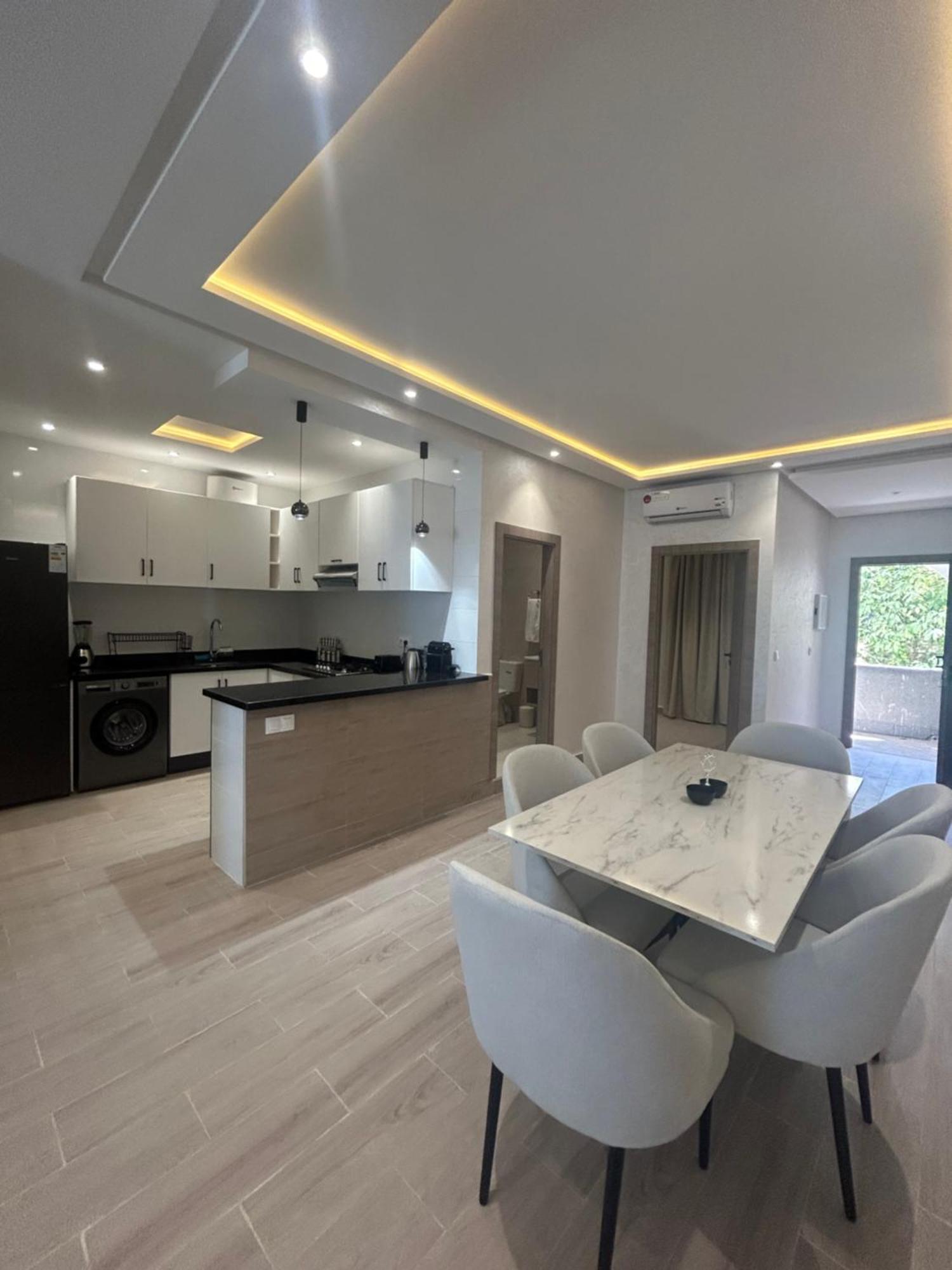 Appartement Haut Standing En Face De La Marina Et A 200M Du Port De Tanger - Appt 2 Exterior foto